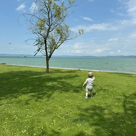 Lak4u Hébergement de vacances *
